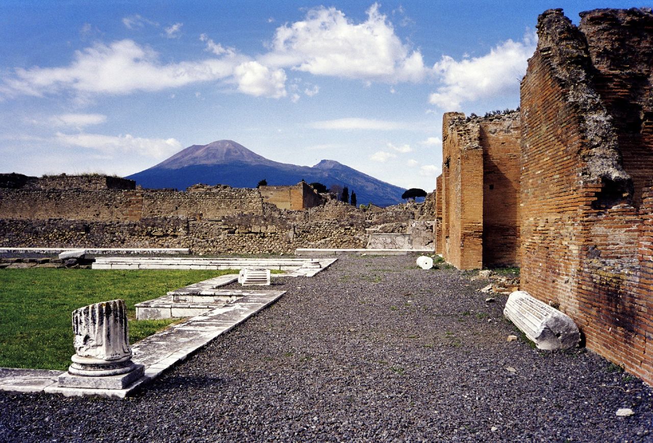 vesuvius_from_pompeii__hires_version_2_scaled__1518185413