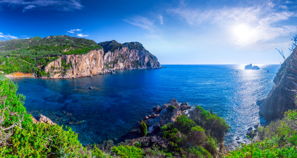 shutterstock_1369143674